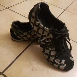 Coach Q511 Kathleen Signature Sneaker Women sz 7.5